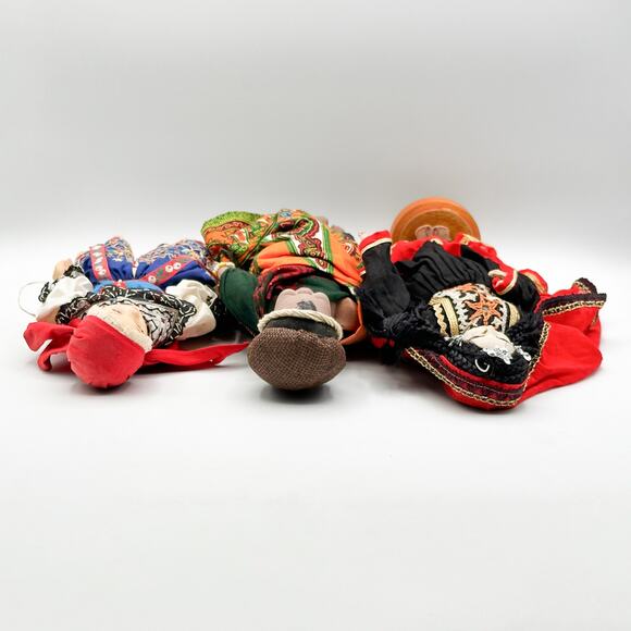 Lot 3 Intl Folk Dolls Czech Kroj Middle Eastern Swazi Carousel Vintage - Picture 12 of 13
